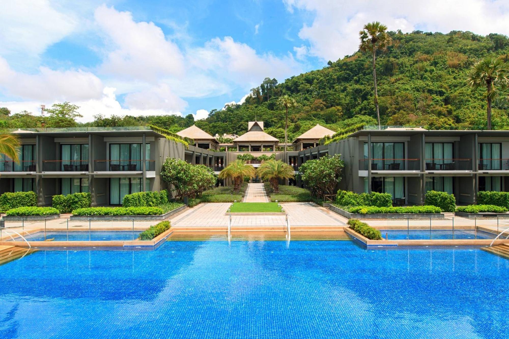 Resort Phuket Marriott Resort&spa, - Sha Nai Yang Beach