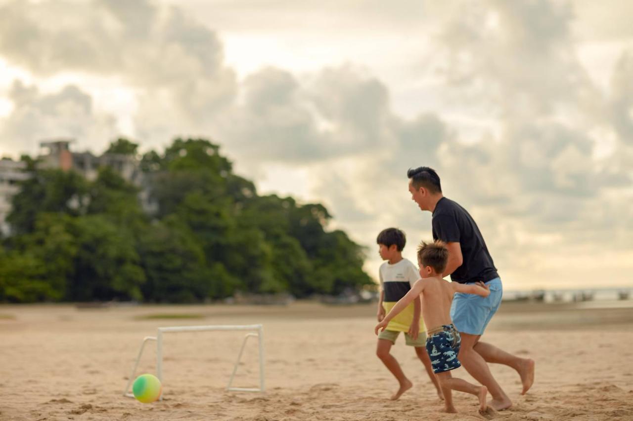 אתר נופש Phuket Marriott And Spa, Nai Yang Beach